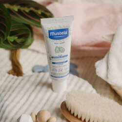 Mustela Cradle Cap Saç Pullanmalarına Karşı Bakım Kremi 40 ml - 3